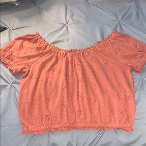 American Eagle Off the shoulder top